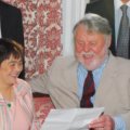 Wai Yee Hong with Terry Waite